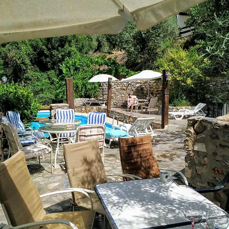 Cortijo La Solana * Güéjar Sierra