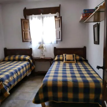 Casa rural Cortijo La Solana Güéjar Sierra
